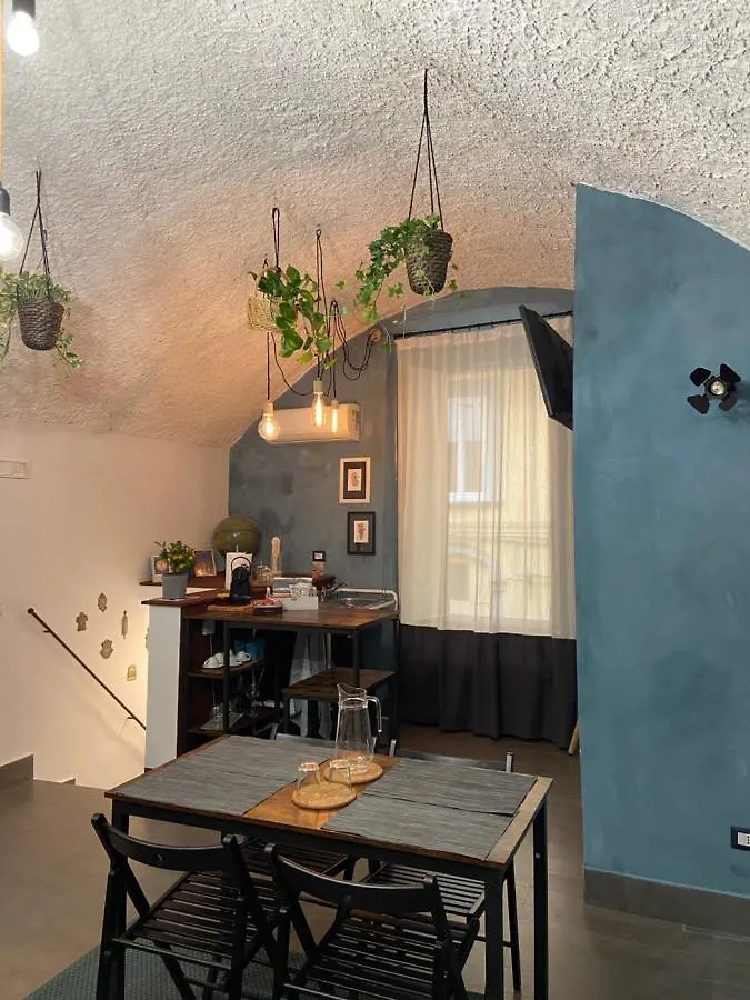 Casa Velata A Spaccanapoli Holiday home Naples
